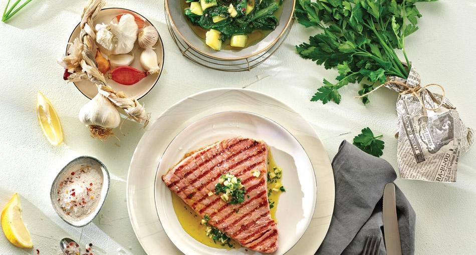 Odrezak tune uz krumpir s blitvom