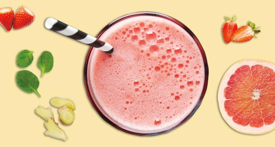 Smoothie od crvenog grejpa, jagoda, špinata, đumbira i sjemenki lana