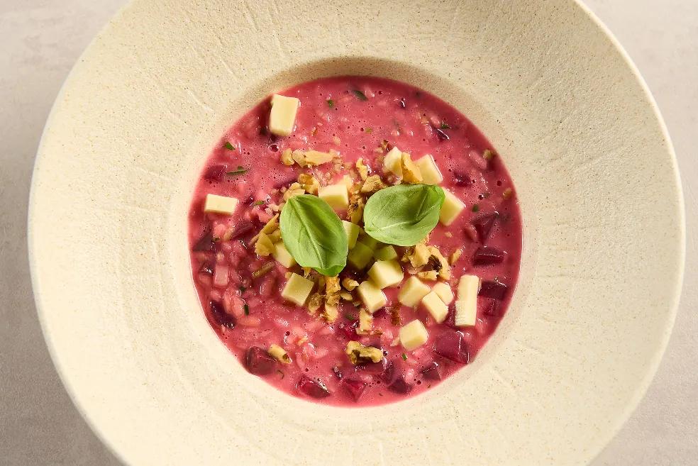 Rižoto od cikle sa sirom i orasima