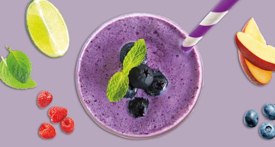 Smoothie od borovnica, nektarina, malina i mente