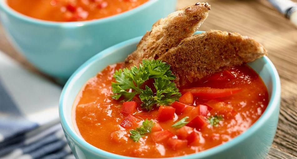 Hladna juha od rajčica i paprike