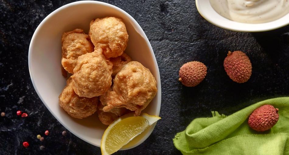 Prženi liči u tijestu s majonezom i paprom