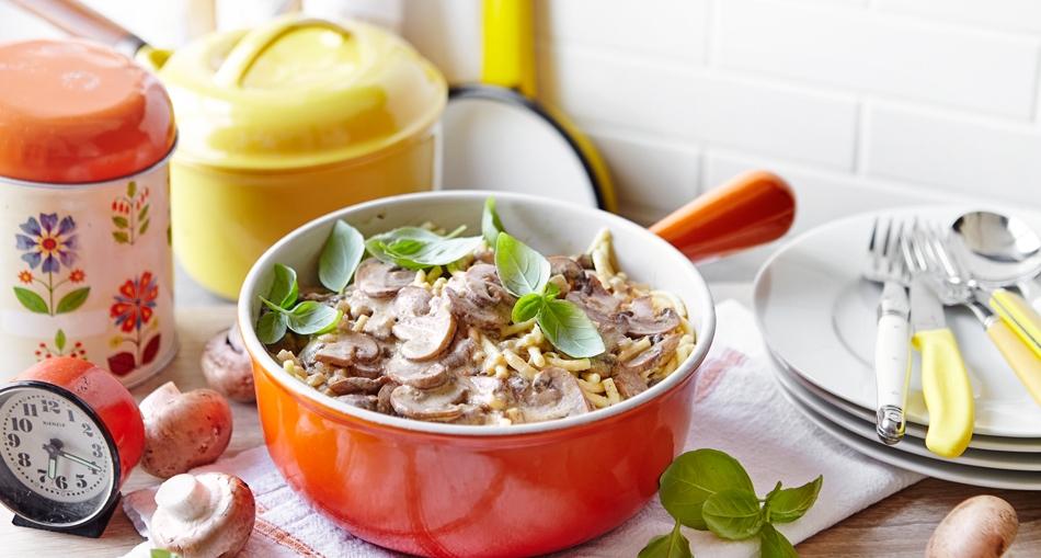 Špecle u umaku od gljiva i curryja