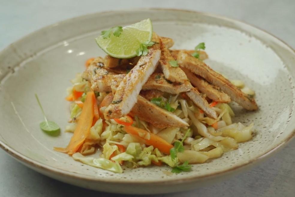 Minute steak iz tavice s hrskavim wok povrćem