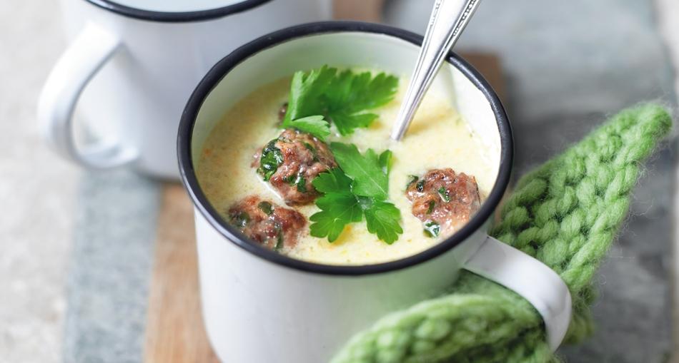 Povrtna juha sa sirom i mesnim okruglicama