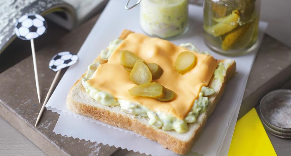 Žuti kartoni (sendviči sa sirom i umakom od senfa)